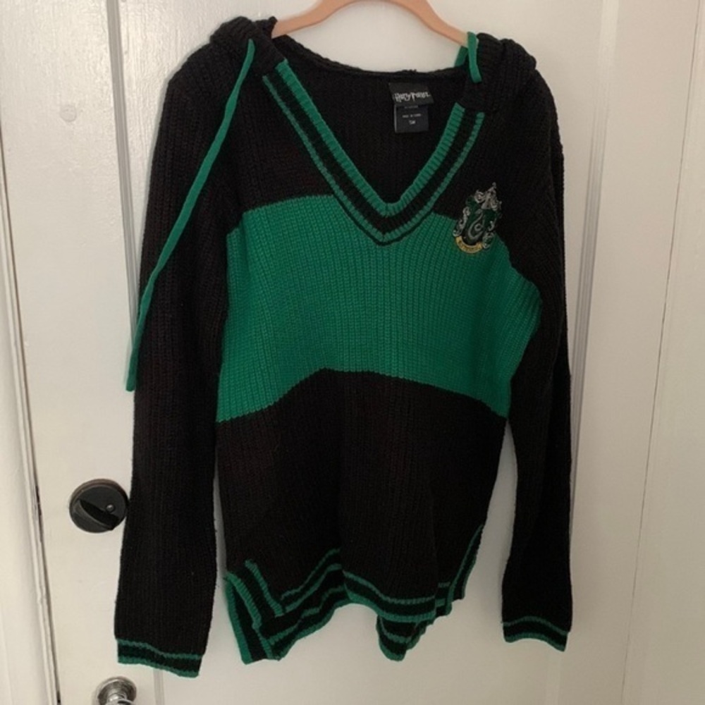 Harry Potter Slytherin knit hooded sweater sz Small